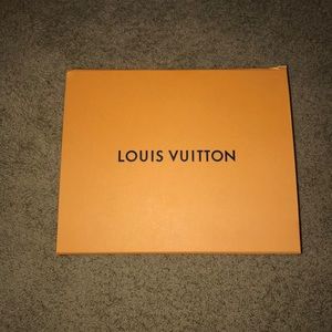 Louis Vuitton box